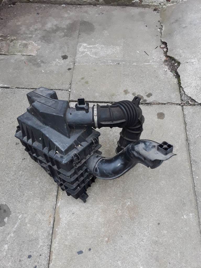 Ford transit 2007 MK7 diesel air flow filter box