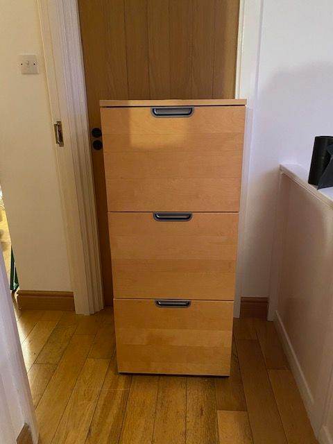 Locking Filing Cabinet