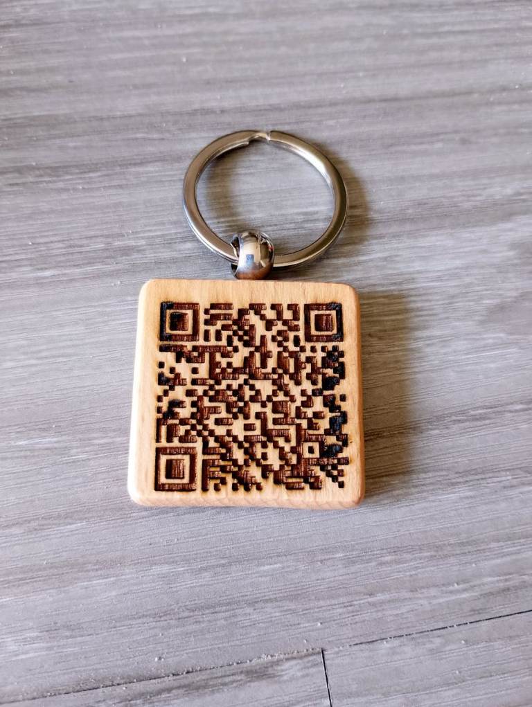 Pet tag a unique QR code pet tag 