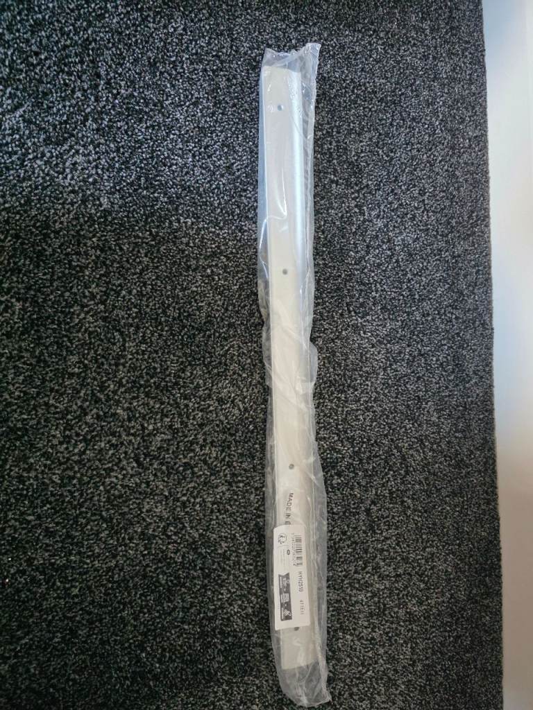 Howdens Aluminium Worktop Joining Strip Silver