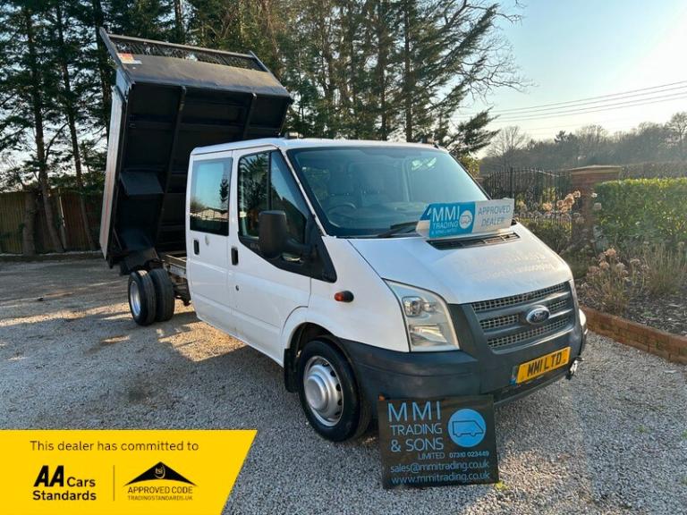 Ford Transit 2.2 TDCi 350 Chassis Cab 4dr Diesel Manual RWD L3 (DRW) (229 g/km,