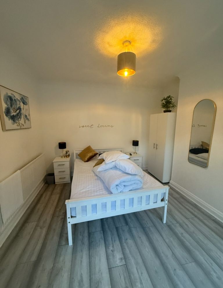 4 Bedroom House Wembley