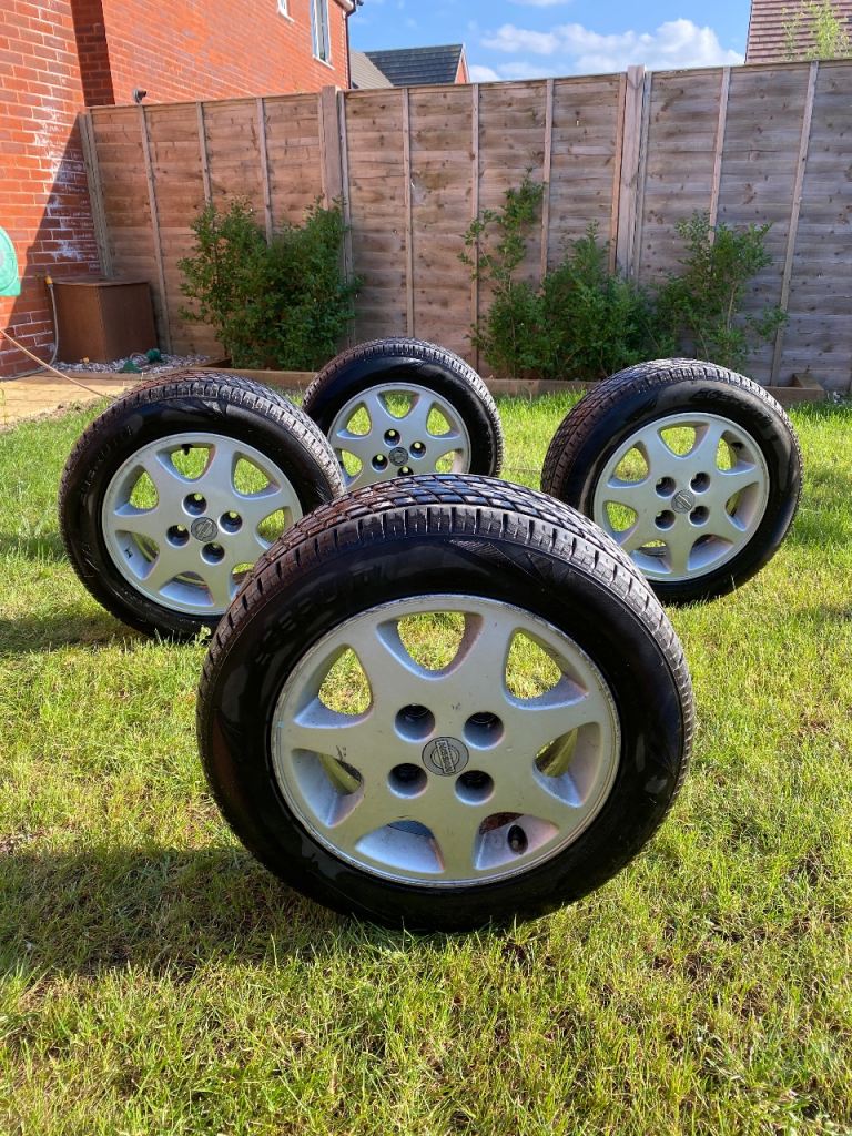 Original Nissan 200SX (S13) Wheels