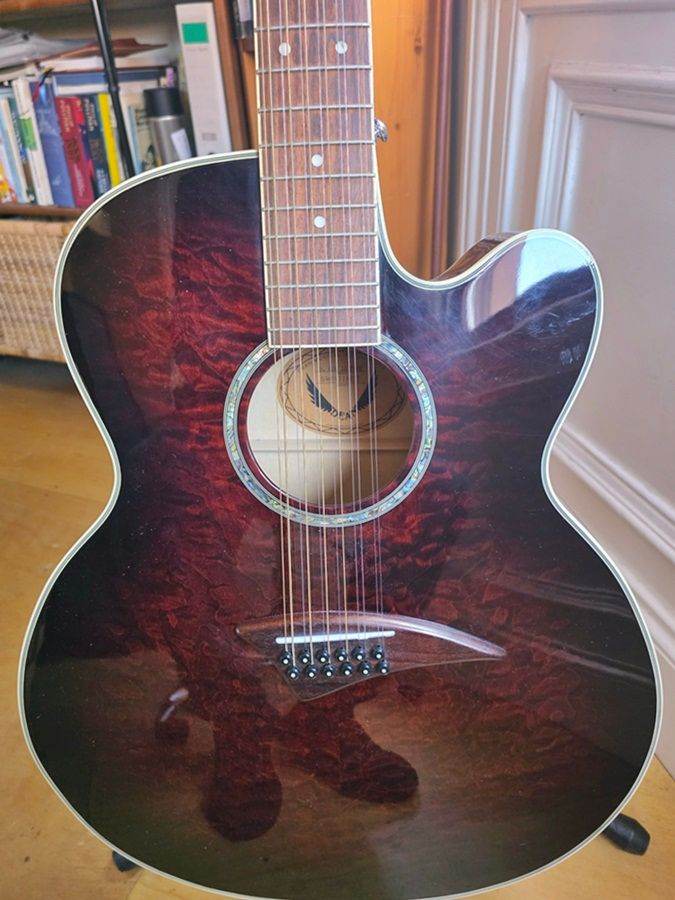 DEAN 12 - String electric-acoustic Guitar