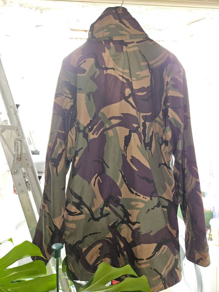 Goretex camouflage camo fishing hiking shooting walking mens jacket large 