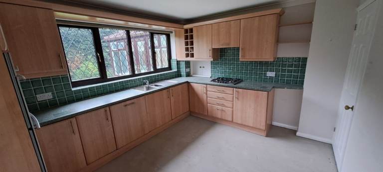 Large Kitchen