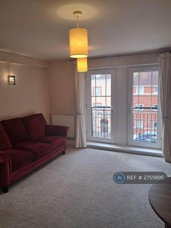 1 bedroom flat in Perham House, Southampton, SO15 (1 bed) (#2755695)