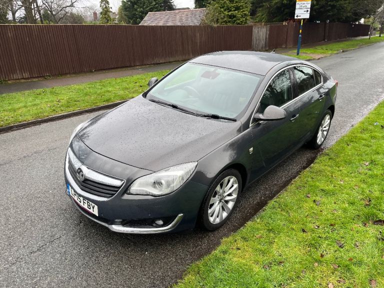 Automatic Vauxhall Insignia Elite 2.0 Diesel Year 2015