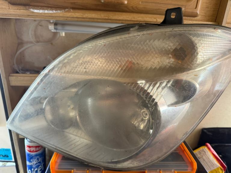 Mercedes sprinter headlights L+R 2013 