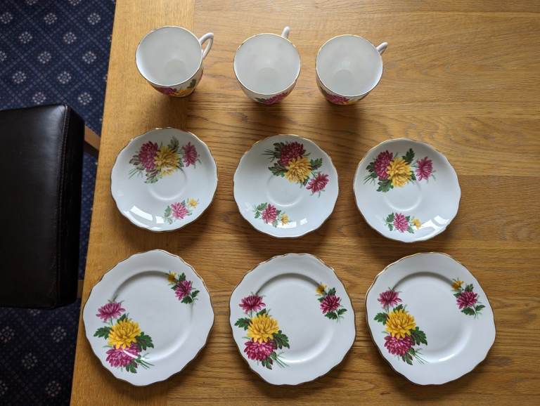 3 x Vintage English Bone China Trio Tea Cup, Saucer & Plate Chrysanthemum Design set