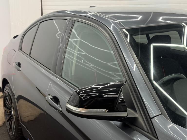 2014 BMW 3 Series 318D SPORT INDIVIDUAL SPEC  SALOON Diesel Manual