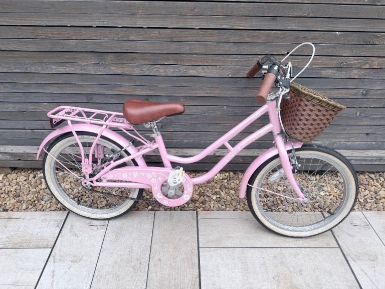 Lovely Pink Kids Bike with Basket and Rack – Good Condition