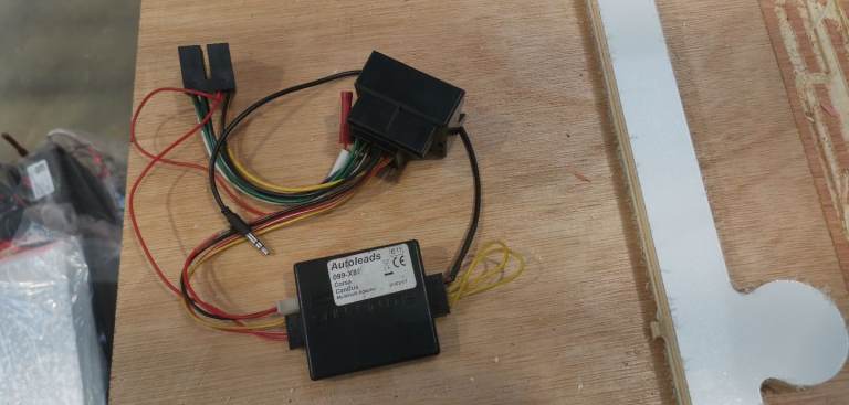 Auto leads stalk control for aftermarket Radio