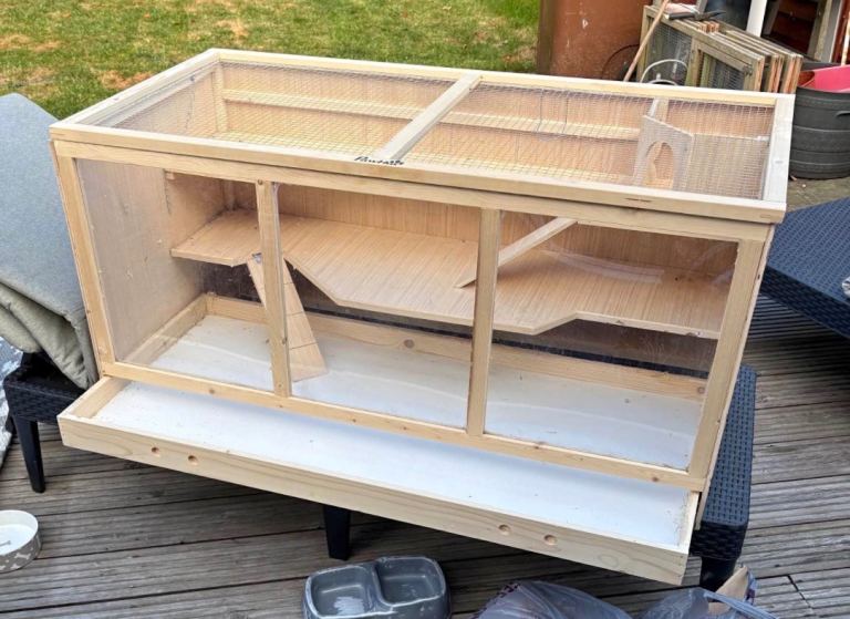 pawhut hamster cage - open to offers on price 