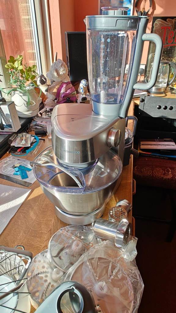 Kenwood Prospero KHC29.N0SI 6-in1 Stand Mixer Kitchen machine, blender, Food Processor,bowl 1000W,  