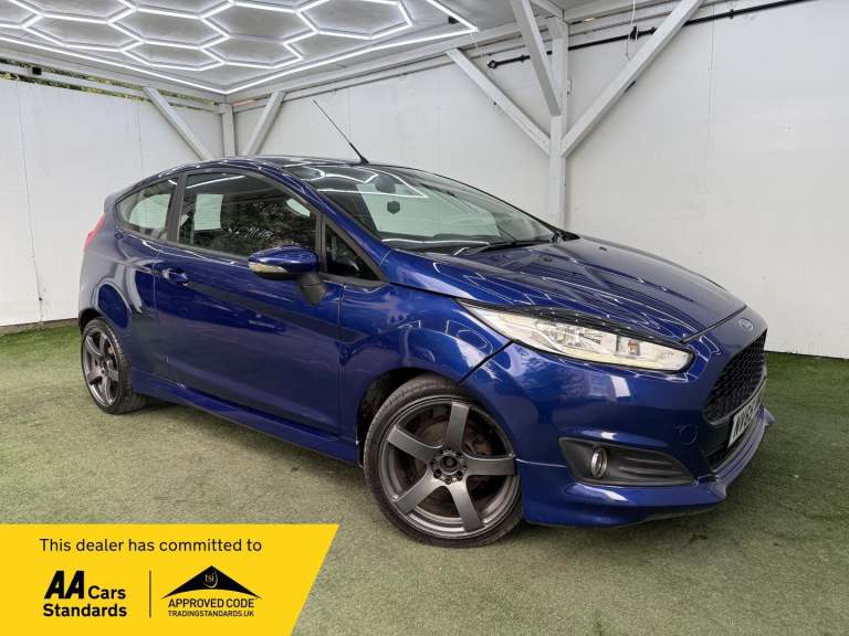 2015 Ford Fiesta 1.0 EcoBoost 125 Zetec S 3dr HATCHBACK PETROL Manual