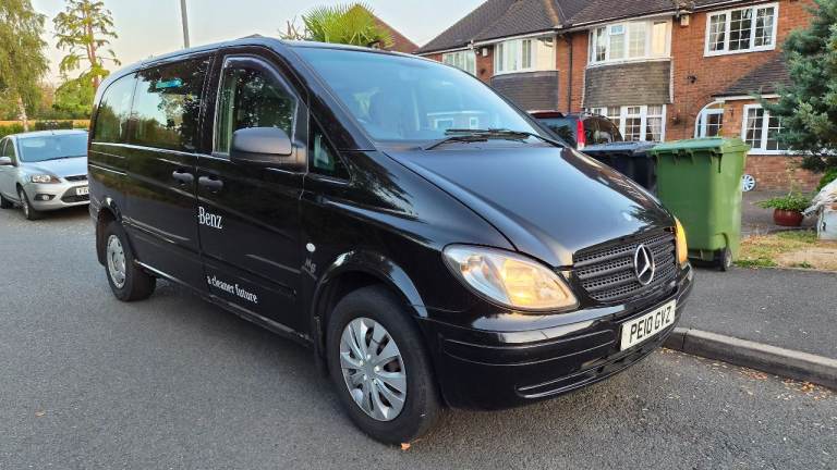 Mercedes-Benz Vito - 9 Seater - 111 CDI Automatic - 2010