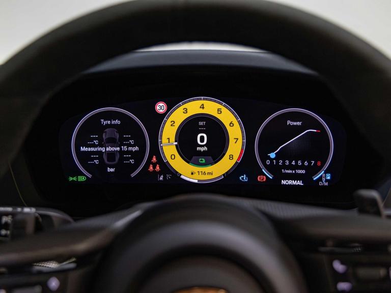 2024 Porsche 911 GTS t-Hybrid 2dr PDK COUPE PETROL/ELECTRIC Automatic