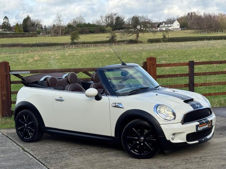 2009 MINI Convertible 1.6 Cooper S 2dr CONVERTIBLE Petrol Manual