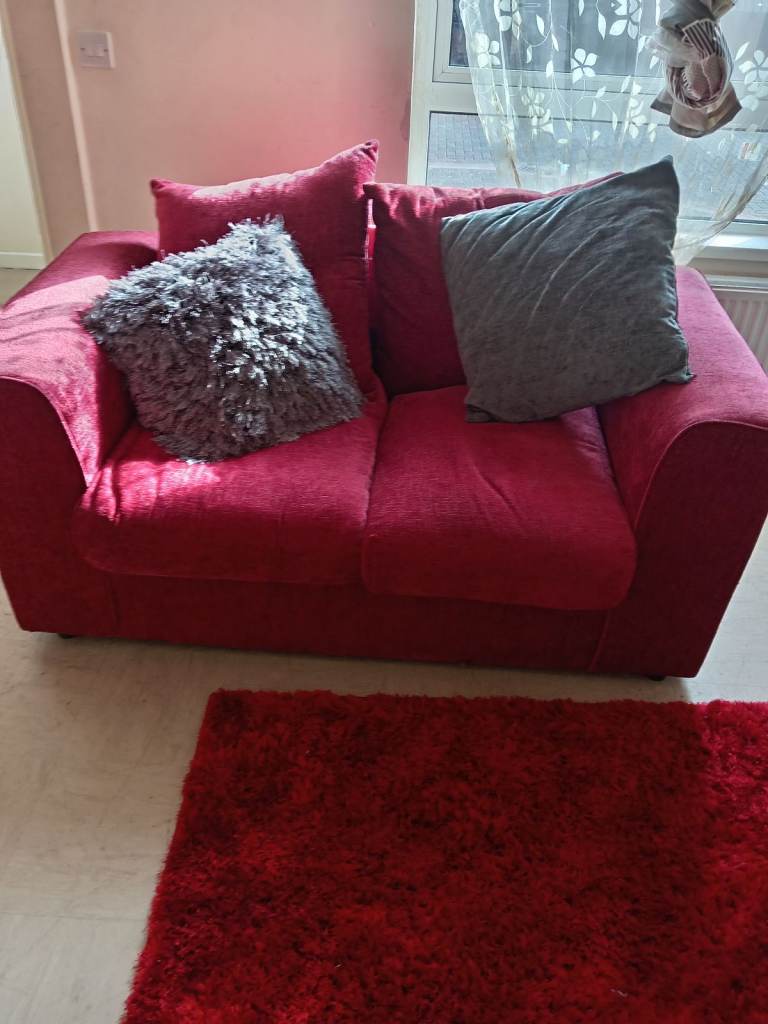 2 seater sofa really good condition.