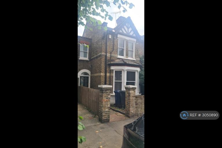 3 bedroom house in Hastings Road, London, W13 (3 bed) (#3050890)
