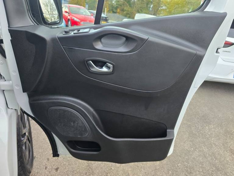 2021 Renault Trafic 2.0 dCi ENERGY 28 Black Edition Van,, Euro 6 ULEZ, Automatic, Cruise, DAB,  P...