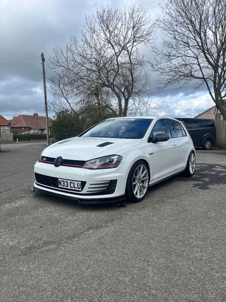 Volkswagen Golf GTI 2016 5 door 