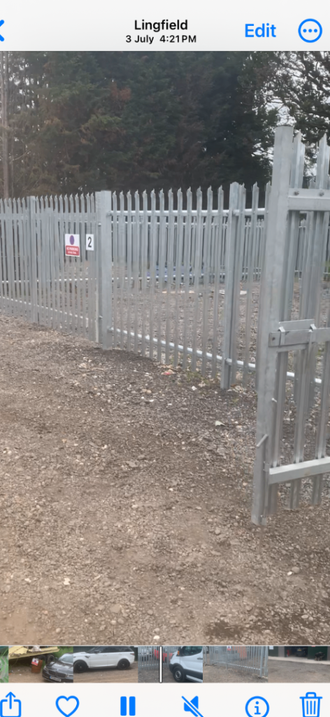 Some small yards, available dearly for scaffolds with small vans or storage