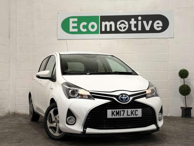 2017 Toyota Yaris 1.5 VVT-h Icon Hatchback 5dr Petrol Hybrid E-CVT Euro 6 (s/s) (100 ps) Hatchbac...