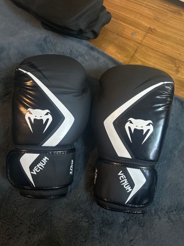 Venum boxing gloves 