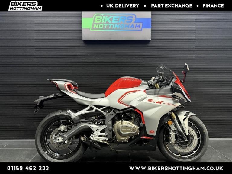 QJMotor SRK 421 RR 2026