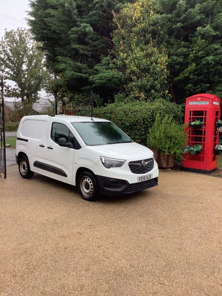 2019 Vauxhall Combo 2300 1.6 Turbo D 100ps H1 Edition Van PANEL VAN Diesel Manual