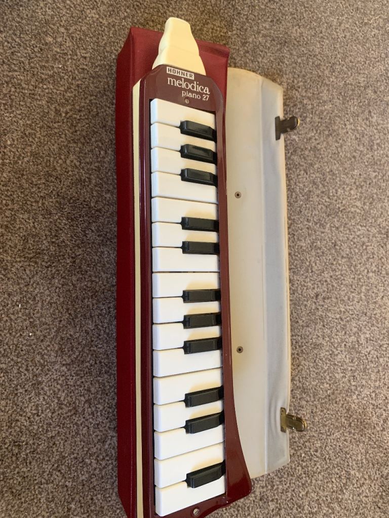 Hohner Melodica Piano 27 with Carry Case – Good Condition