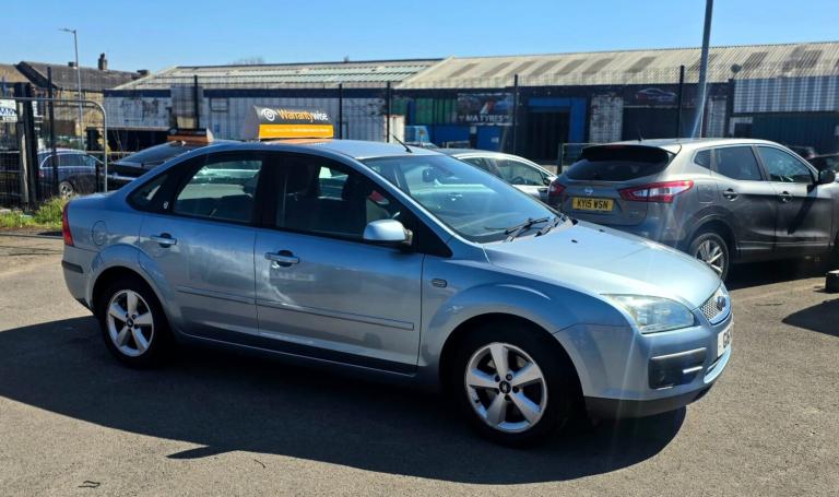 2006 Ford Focus 2.0 Ghia 4dr Auto SALOON Petrol Automatic