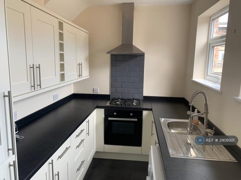2 bedroom house in Glebe Road, Newcastle Upon Tyne, NE12 (2 bed) (#2908921)