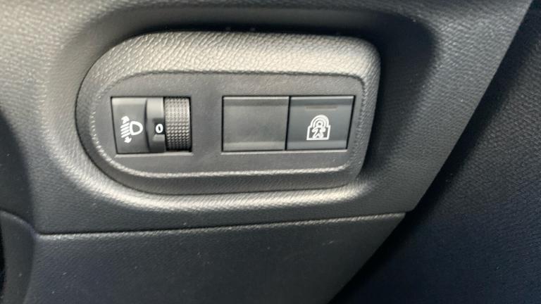 2025 Vauxhall Mokka 1.2 Turbo 136 Griffin 5dr HATCHBACK PETROL Manual