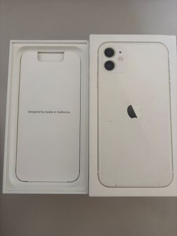 Apple iPhone 11 White 64GB with Original Box | in Leicester