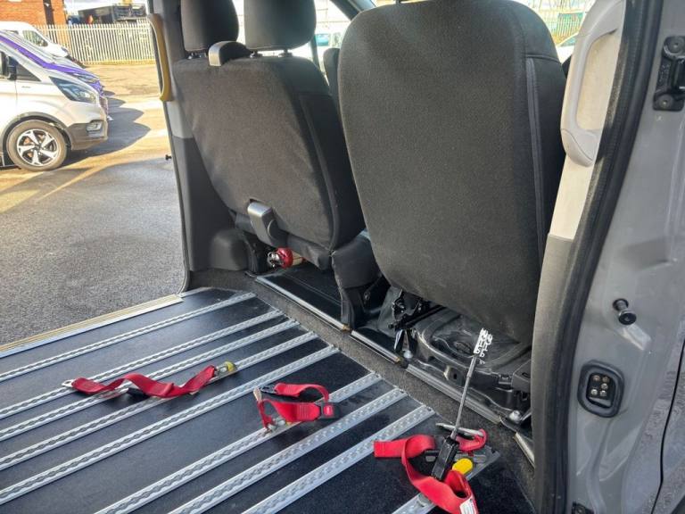 2018 18 RENAULT TRAFIC MINIBUS  ENERGY 29 BUSINESS  5DR DIESEL MANUAL LWB HIGH R