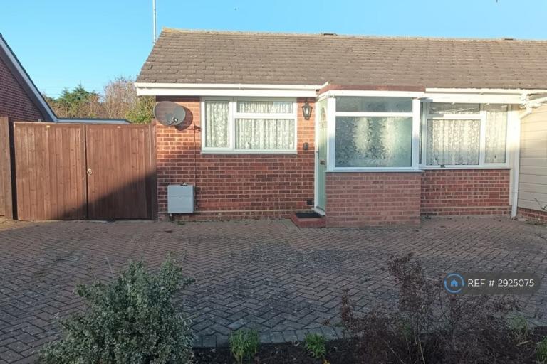 2 bedroom house in Longfield Road, Chelmsford, CM3 (2 bed) (#2925075)