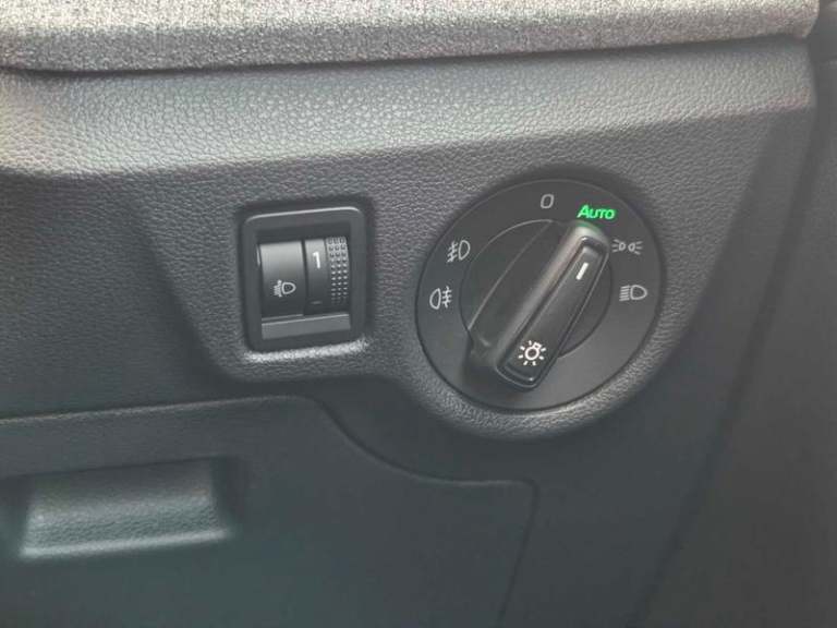 2025 Skoda Scala 1.0 TSI 116 SE Edition 5dr DSG Automatic Hatchback Petrol Automatic