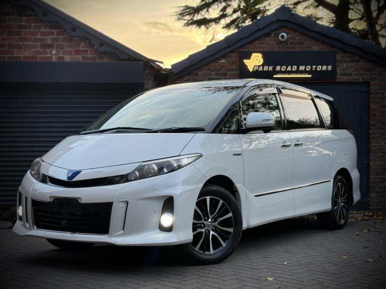 2014 Toyota Estima Aeras Hybrid E-Four Station Wagon Petrol Automatic