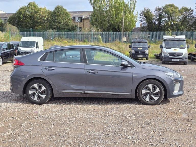 2018 Hyundai IONIQ 1.6 h-GDi Premium SE Hatchback 5dr Petrol Hybrid DCT Euro 6 (s/s) (141 ps) Hat...