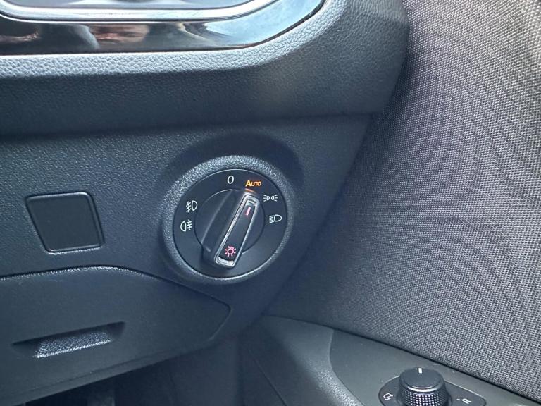 2020 SEAT Leon 1.5 TSI EVO FR Euro 6 (s/s) 5dr HATCHBACK Petrol Manual