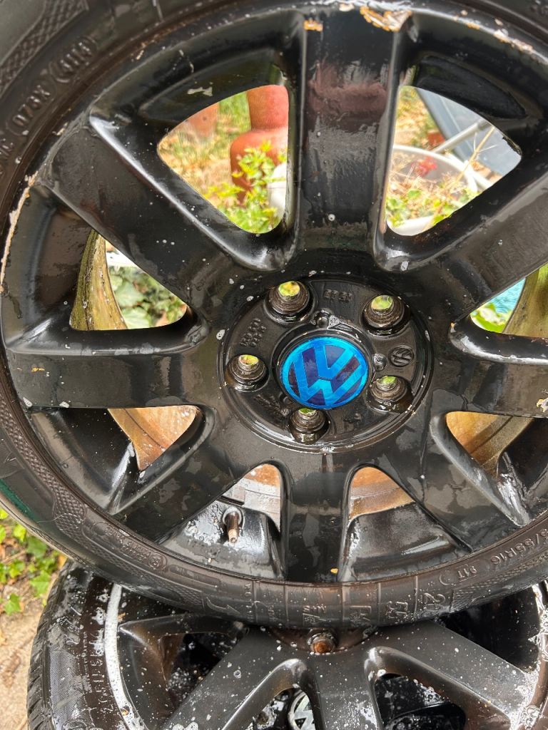 VW Genuine 16” 5x112 black alloys 