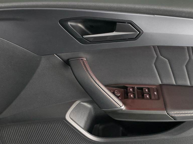 2023 Cupra Leon 1.5 TSI V1 5dr Hatchback PETROL Manual