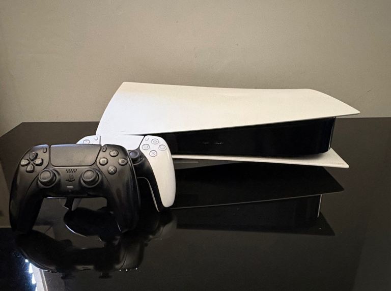 PlayStation 5 Disc Edition White 825GB 