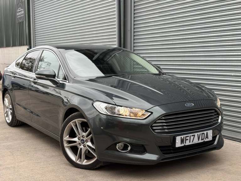 2017 Ford Mondeo 2.0 TDCi Titanium Hatchback Diesel Manual