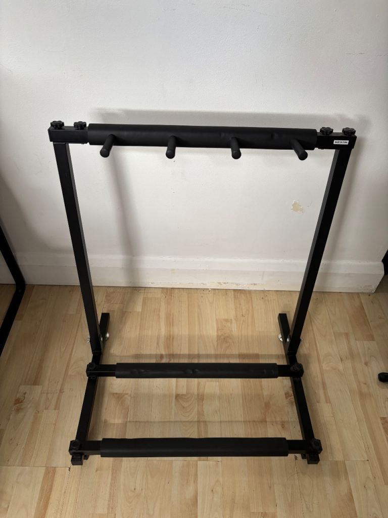 Multi-Guitar Stand – Holds 3 Guitars, Good Condition