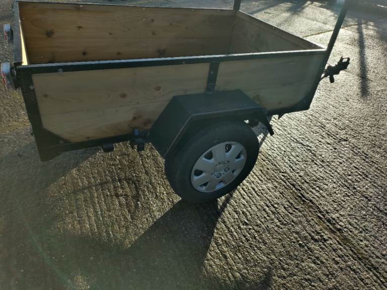 Car trailer 