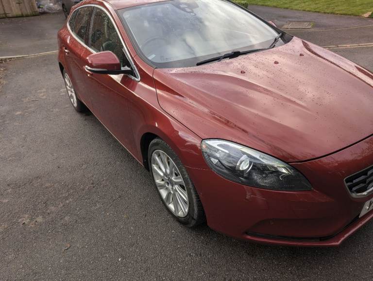 Volvo v40 D3 2.0 Red